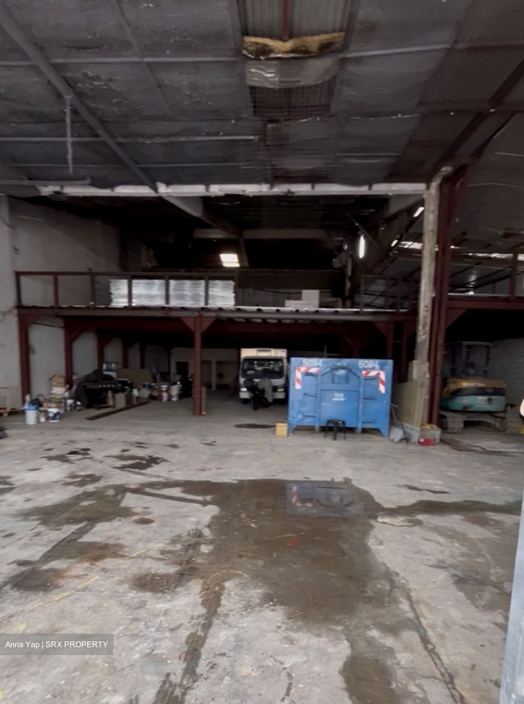 Playfair Road (D13), Warehouse #558565791